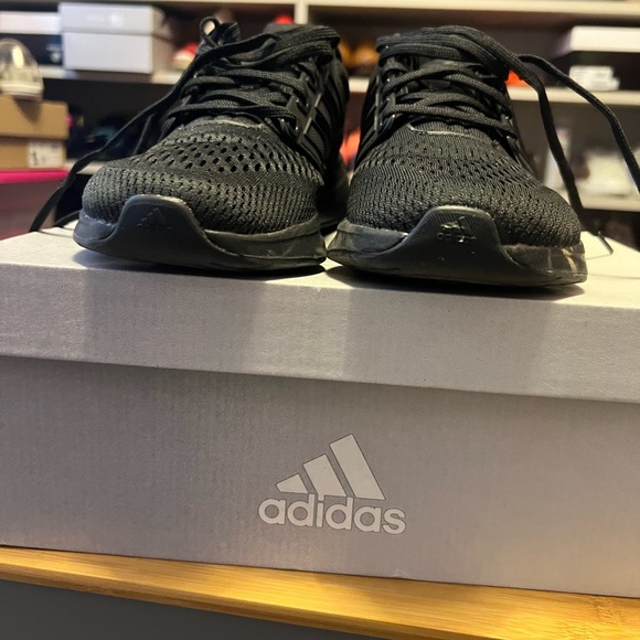 GUC and Very Clean Adidas EQ21 Run - The Sustainable Running Shoe - Picture 6 of 6